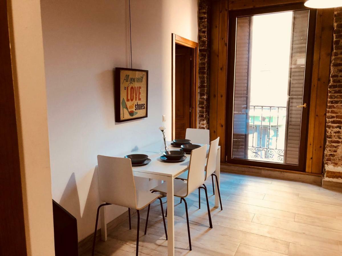 Gran Via Apartamentos De Temporada Madrid Ngoại thất bức ảnh